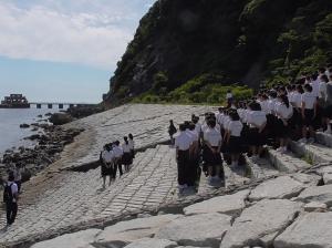 住吉中学校見学の様子3