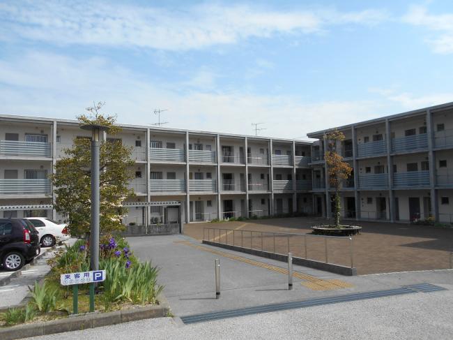 周南第1住宅A棟外観