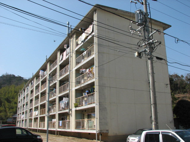 瀬ノ上住宅8棟外観
