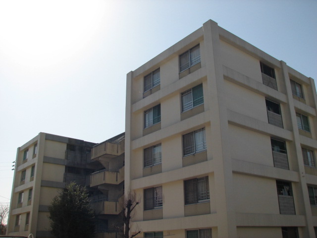 室尾住宅1棟外観