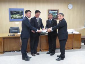 商工会議所要望書提出