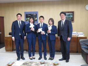 新人ボートレーサー写真