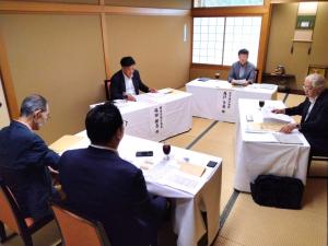 座談会