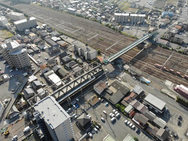 架設桁送り出し後