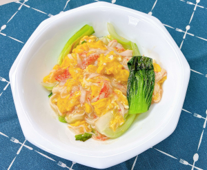 チンゲン菜のかに風味あんかけ