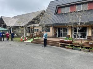 長野山山開きで挨拶をする市長