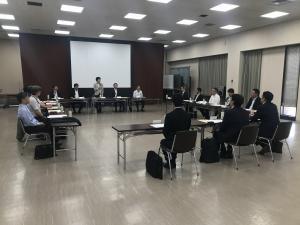 総会の様子