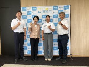 渡邉選手との記念撮影