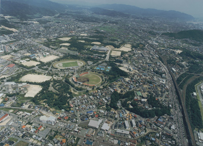 周南緑地の航空写真