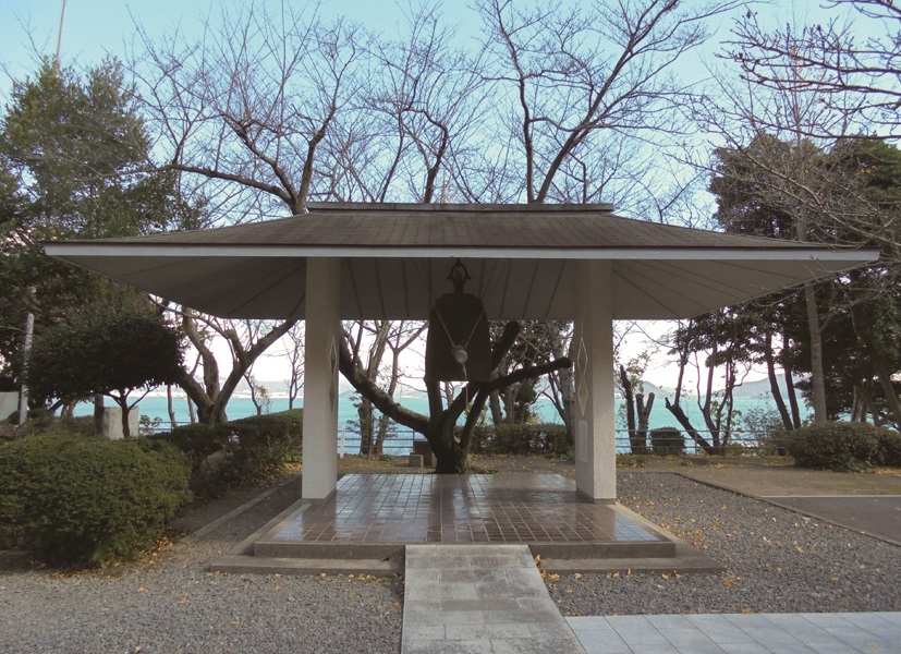 平和祈念の鐘