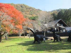 せせらぎ豊鹿里パークの紅葉