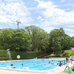 永源山公園プールで楽しい夏を！