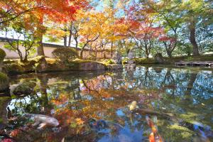 漢陽寺の紅葉