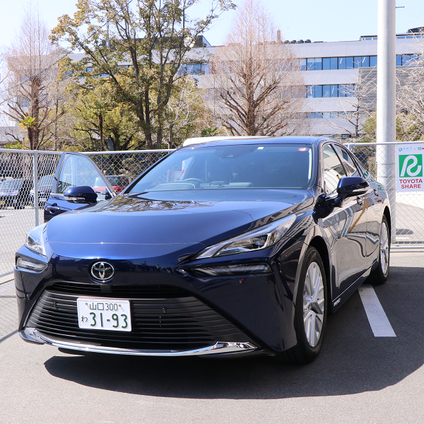 導入された燃料電池自動車